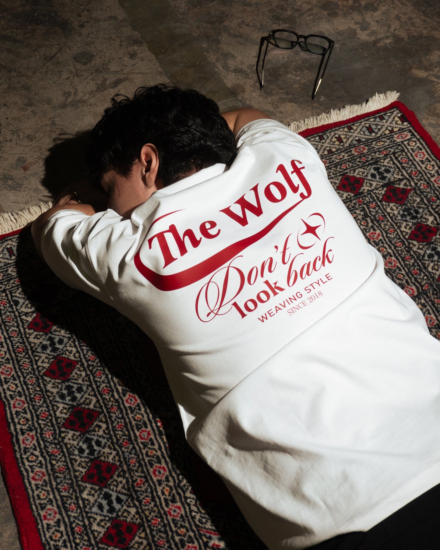Polera Don't Look Back Blanca Heavy Weight 280 gr