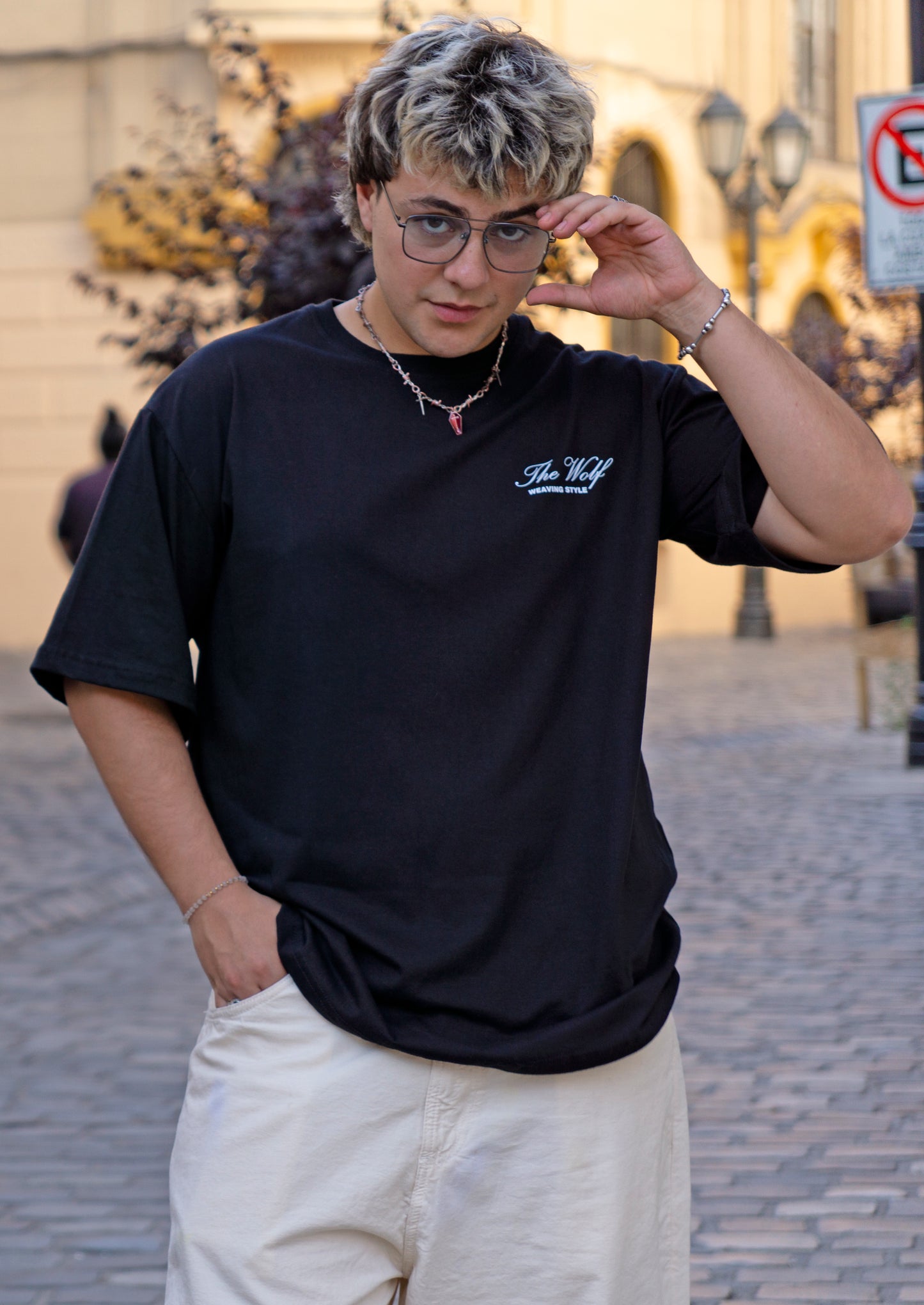 Polera elemental negra boxyfit